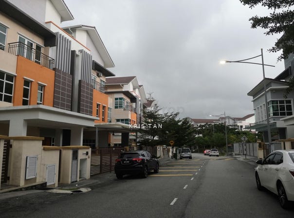 Jalan Avenue 4, Batu 9th Cheras, Selangor 43200