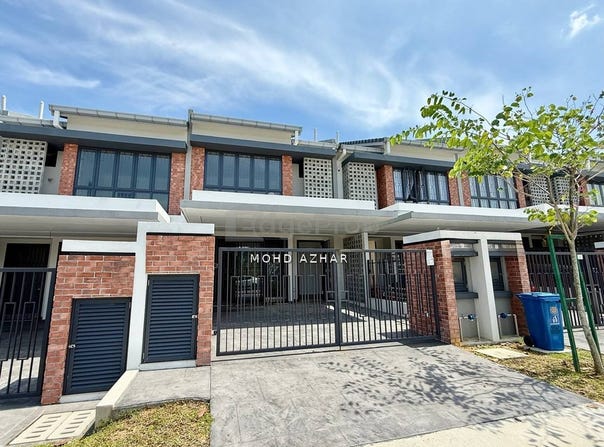 Jalan Samanea U17/103, Shah Alam, Selangor 40160