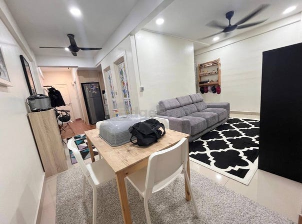 Jalan Tanjung Utama 1, Laman Semanggi, Semenyih, Selangor 43500
