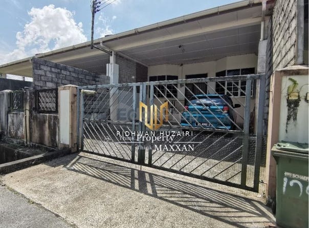 Jalan Kampung Bunga Raya, Kuching, Sarawak