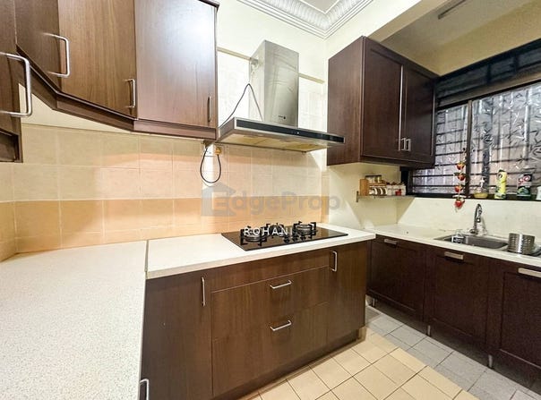 Jalan 13B, Kampung Melayu, Ampang, Selangor 68000
