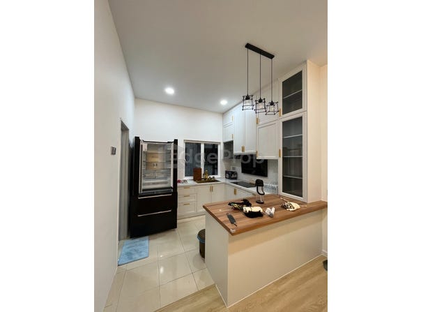 Jalan TPP 6, Puchong, Selangor 47100