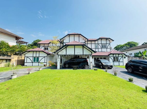 Jalan Kelab Golf, Shah Alam, Selangor 40100