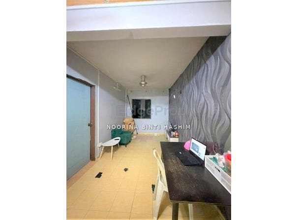 Jalan Teratai 1/2H, Ampang, Selangor 56100