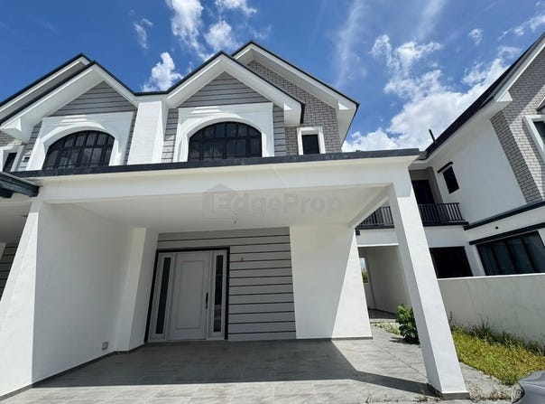 off Jalan Daya, Johor Bahru, Johor 81100