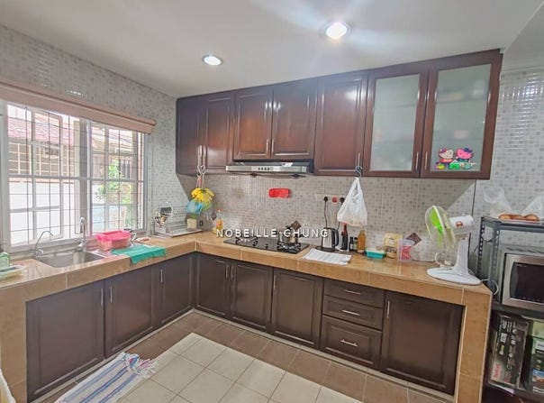 Jalan PUJ 2, Seri Kembangan, Selangor 43300