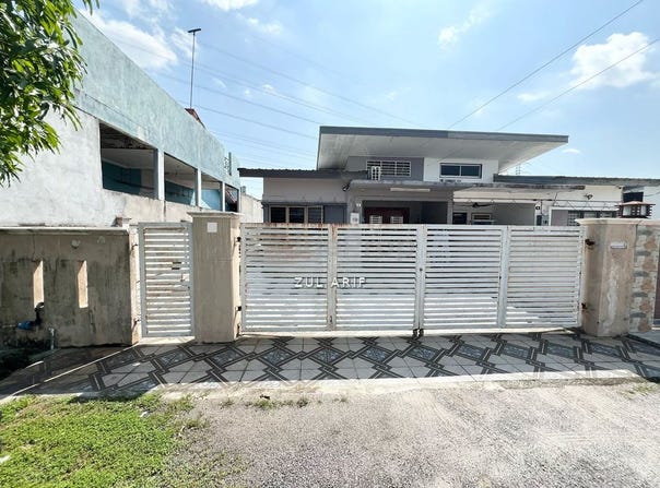 Jalan Selayang Mutiara, Selayang, Selangor 68100