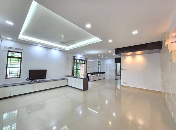 Jalan Bukit Sungai Long, Bandar Sungai Long, Selangor 43000