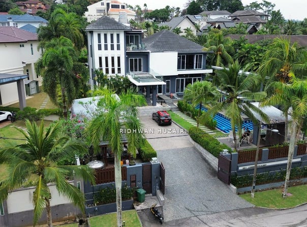 Jalan Bukit Impiana, Kajang, Selangor 43000