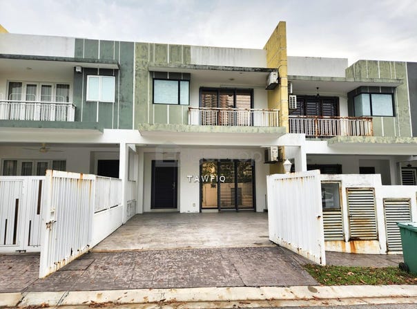 Persiaran Mahkota, Bangi, Selangor 43000