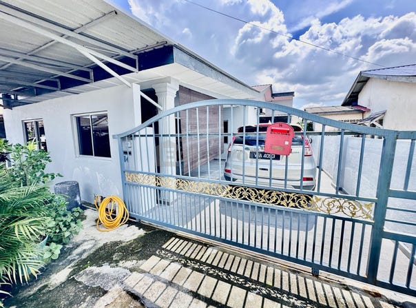 Jalan 8, Bangi, Selangor
