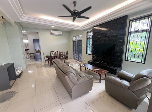 Jalan Seri Austin 6, Johor Bahru, Johor 81100