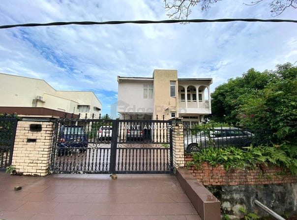 Jalan Bunga Raya, Shah Alam, Selangor 40000