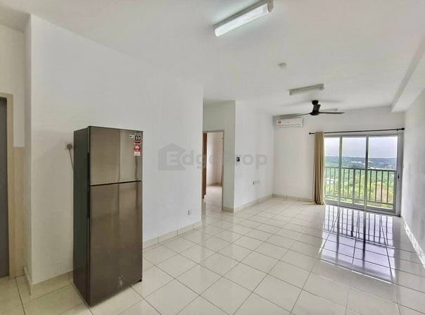 Persiaran Warisan, Sepang, Selangor 43900
