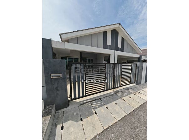 Lahat, Ipoh, Perak 31500
