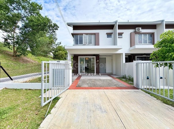 39, Jalan SP 3/3, Dengkil, Selangor 43900
