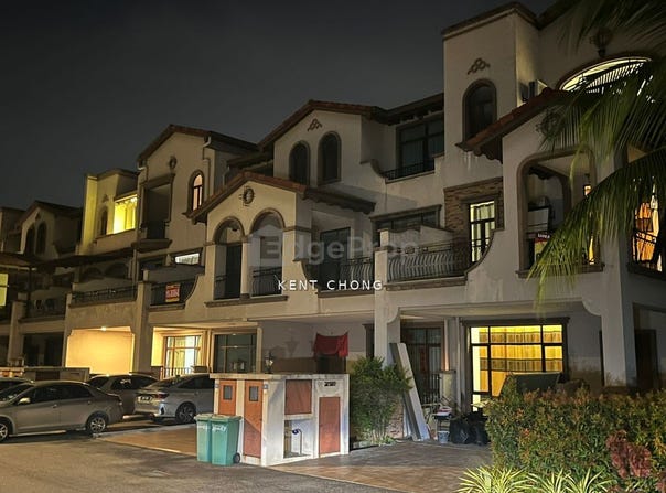 Jalan Diamond, Semenyih, Selangor 43500
