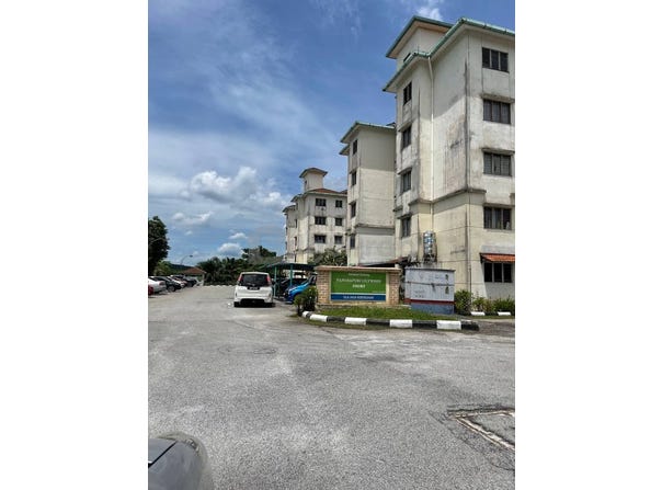 Pinggiran Lembah Hijau 6, Bandar Tasik Puteri, Rawang, Selangor 48000