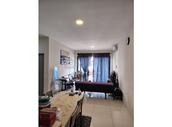93100, Sarawak, Kuching, Sarawak 93250