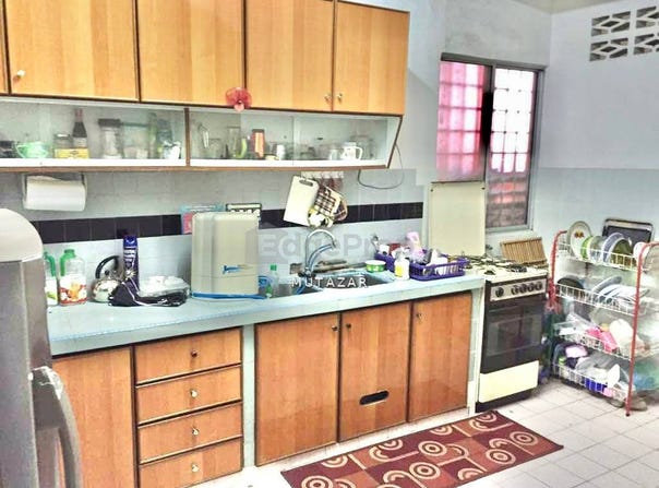 Jalan Suakasih, Batu 9th Cheras, Selangor 43200