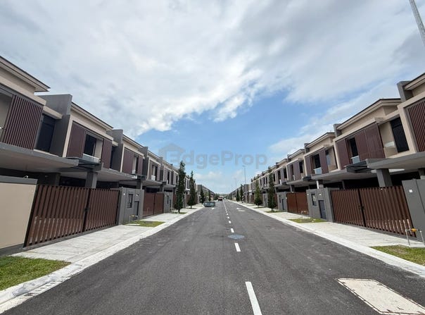 Lebuh Kota Iskandar Puteri, Iskandar Puteri, Johor 79200
