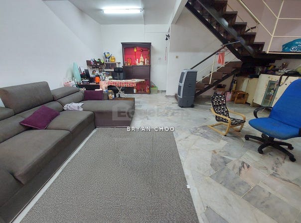 Jalan Bangau, Puchong, Selangor 47100