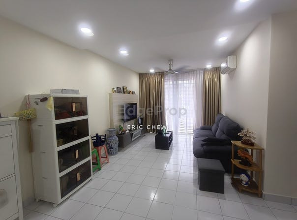 off Lebuhraya SILK, Kajang, Selangor 43000
