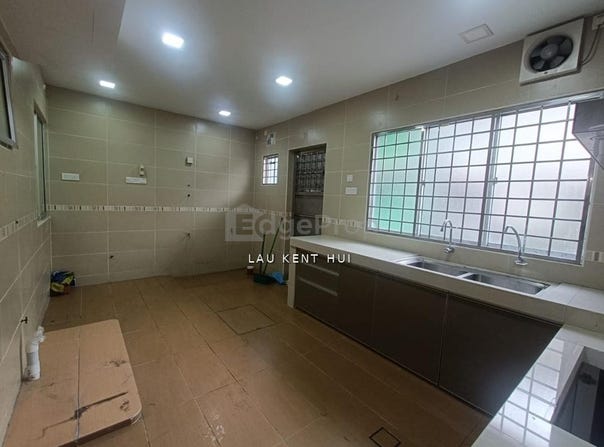 Seri Kembangan, Selangor 43400