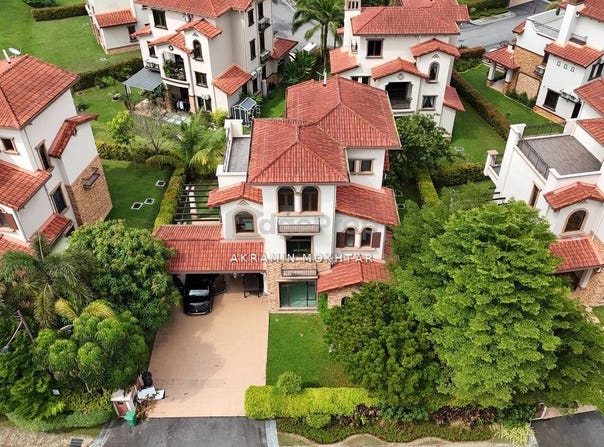 Lebuh Diamond, Semenyih, Selangor 43500
