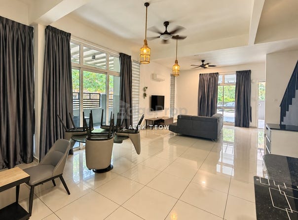 Jalan Sentral, Iskandar Puteri, Johor 79100