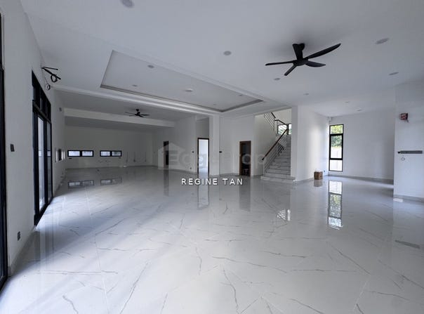 Persiaran Mahkota Cheras, Cheras, Selangor 43200