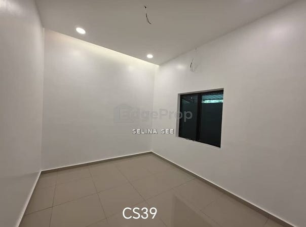 Jalan Emas; Jalan Besi, Klang, Selangor 41100