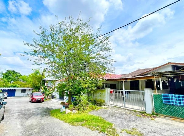 Jalan BK 4, Puchong, Selangor 47180