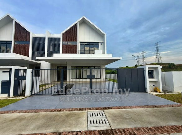 Sungai Buloh, Selangor 40160