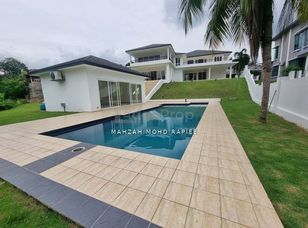 Jalan Bukit Impiana, Kajang, Selangor 43000