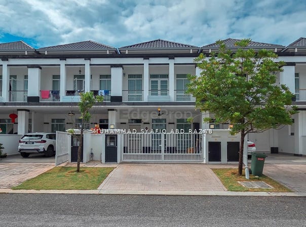 Semenyih, Selangor 43700