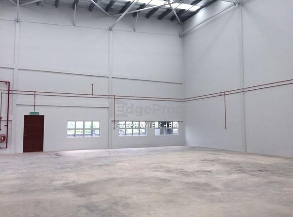 Jalan Dua Bukit Angkat, Kajang, Selangor 43000