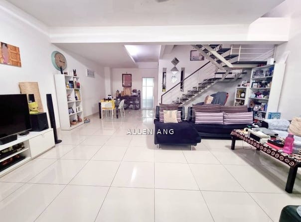 Jalan Lengkuas, Rimba Jaya, Shah Alam, Selangor 40200