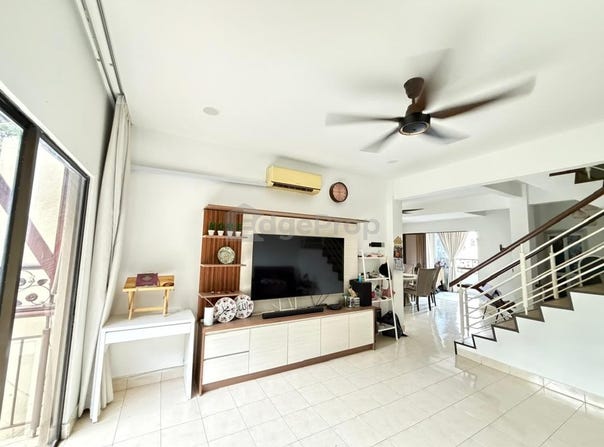 Jalan Sri Permaisuri, Cheras, Kuala Lumpur 56000
