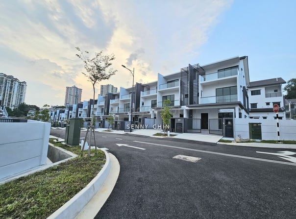 J, Cheras, Selangor 43200
