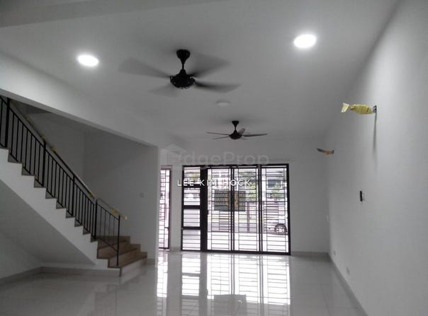 Jalan Singgahsana 2; 2a; 2b; 7; 8; 9; 10, Bandar Bukit Raja, Selangor 40150
