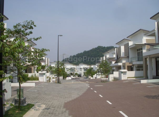 Puncak Melawati, Taman Melawati, Selangor 53100