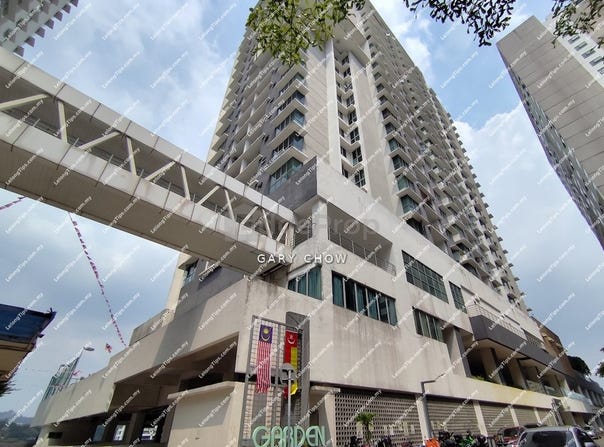 One Outh, Seri Kembangan, Selangor 43300