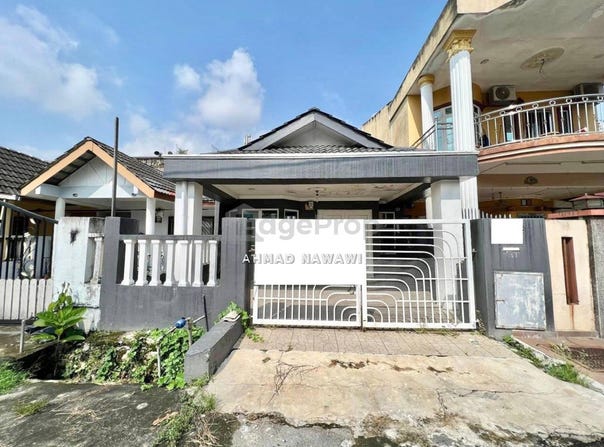 Taman Pinggiran, Off Jalan Lebuhraya Pinggiran, Batu Caves, Selangor 68100