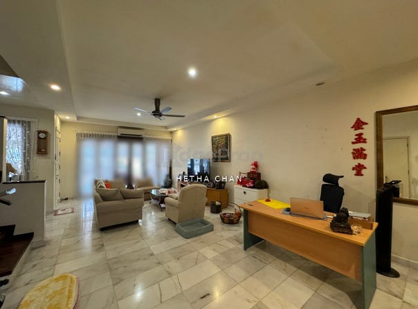 Jalan 18/155b, Taman Esplanade, Bukit Jalil, Kuala Lumpur 46050