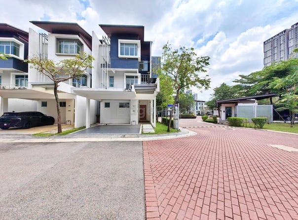 Jalan Schubert, Cyberjaya, Selangor 63000