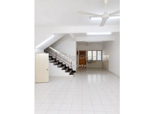 Seri Kembangan, Selangor 43000