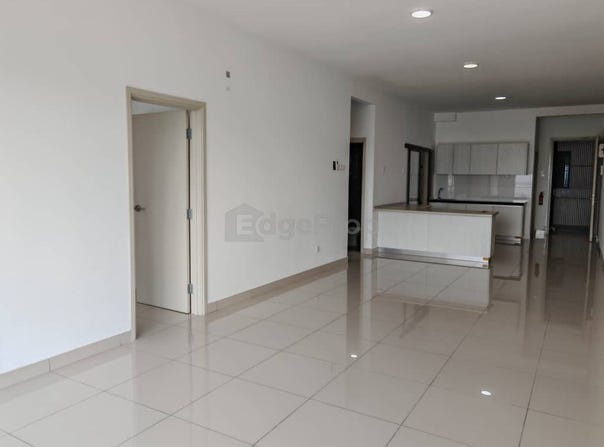 Jalan Sutera Pines, 43000, Selangor, Bandar Sungai Long, Selangor 43000
