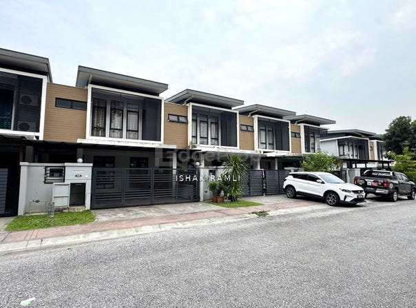Section U12, Shah Alam, Selangor 40170
