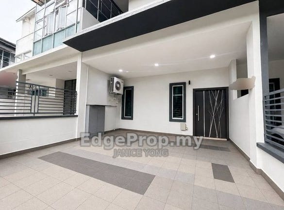 Johor Bahru, Johor 81100